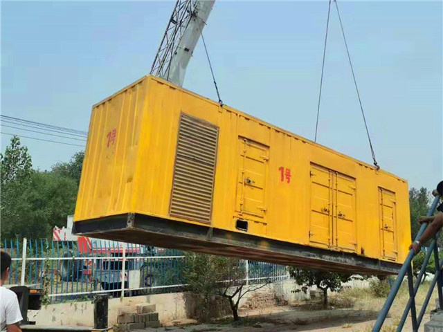 龙泉驿300KW柴油发电机组油耗是多少？